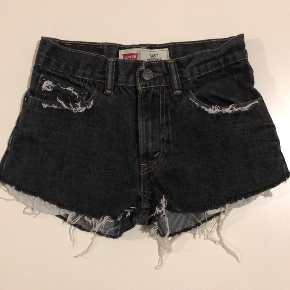 Levi’s 505 shorts!!